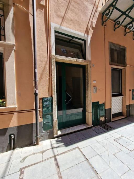 Silver Sands Finale Ligure - Traditional Apartment - 4 Beds & Terrace By The Beach Esterno foto